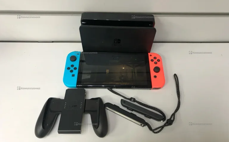 Приставка Nintendo switch oled