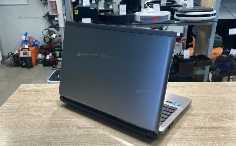 Ноутбук  Asus U32VJ