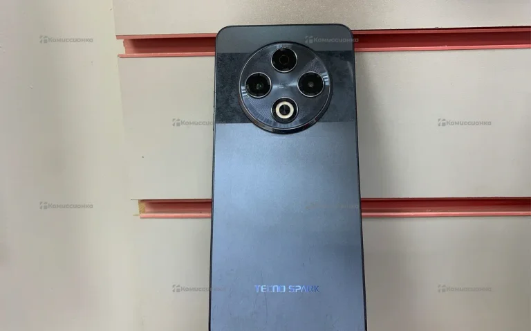 Tecno Spark 30 8/128 ГБ