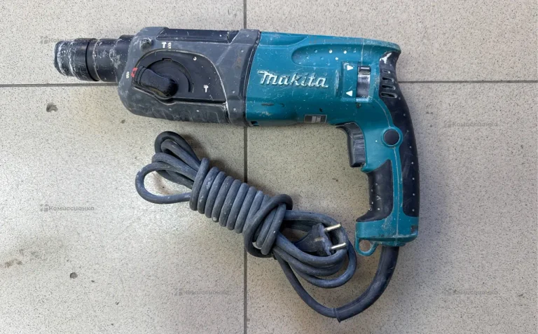 Перфоратор makita HR2470