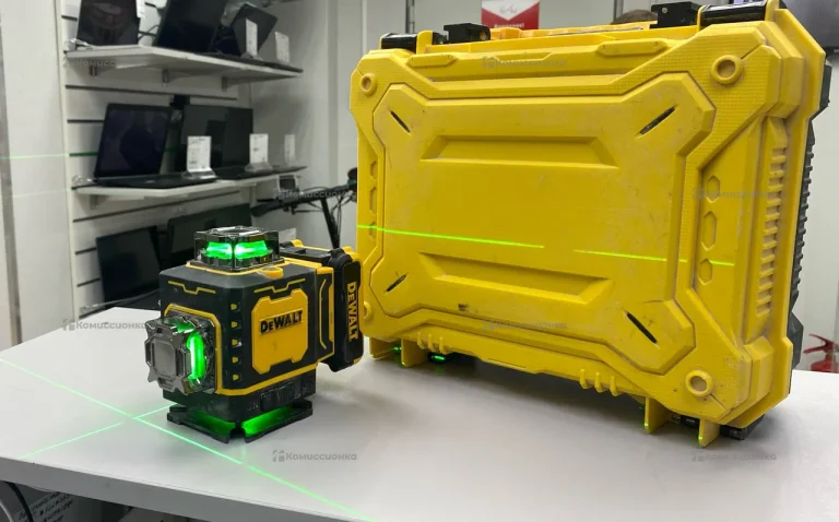 Лазерный уровень Dewalt  реплика(typ-c) зеленый