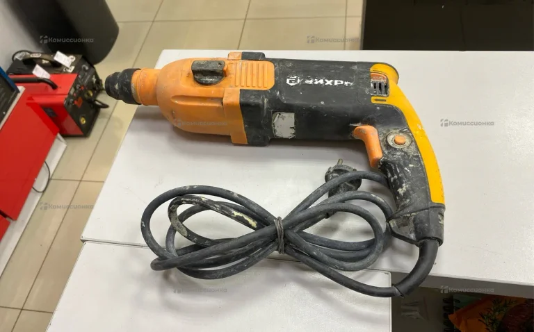 Перфоратор ВИХРЬ П-850К