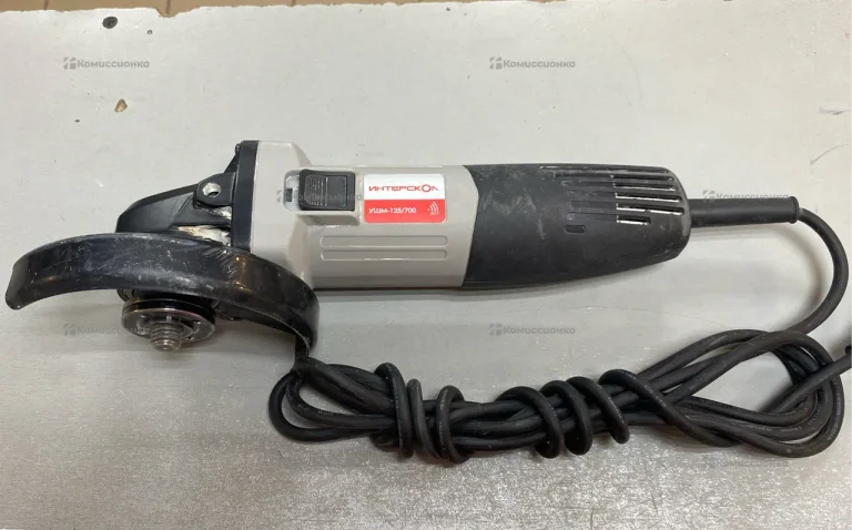 УШМ Интерскол УШМ-125/700 529.1.0.00