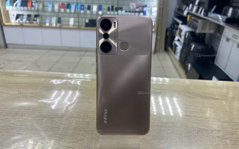 Infinix Hot 20i 4/64 ГБ