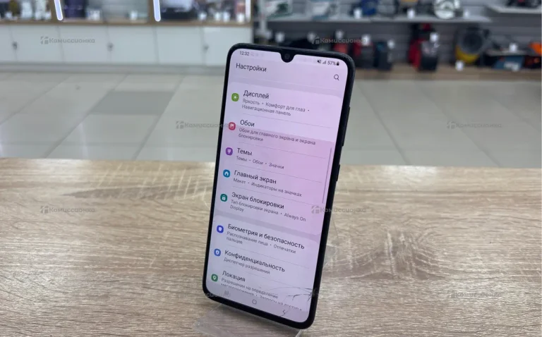 Samsung Galaxy A70 6/128 ГБ
