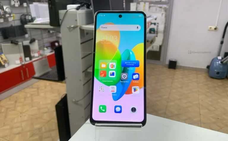 Tecno Tecno Spark 20C 4/128 ГБ