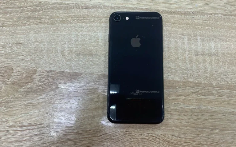 Apple iPhone 8 2/64 ГБ