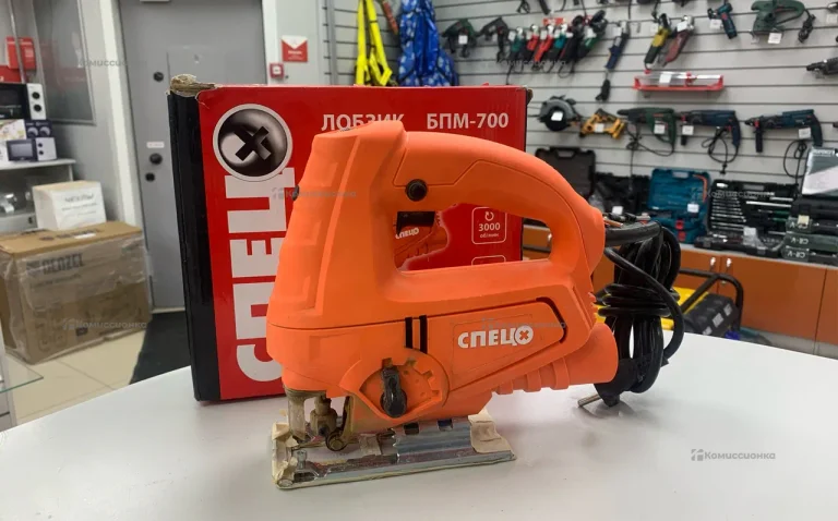 Лобзик Спец БПМ-700