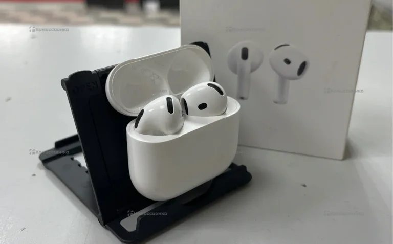 Наушники Airpods 4