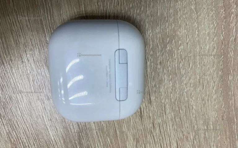 Наушники  AirPods 4