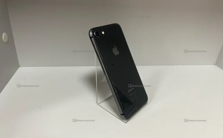 Apple iPhone 8 2/64 ГБ