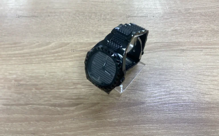 Часы Guess GW062G2