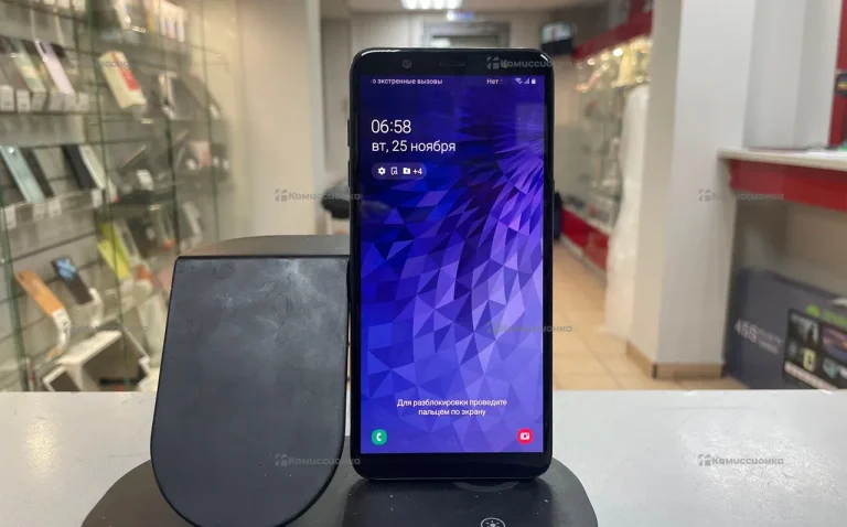 Samsung Galaxy J8 3/32 ГБ