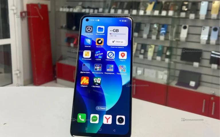 Realme 11 8/256 ГБ