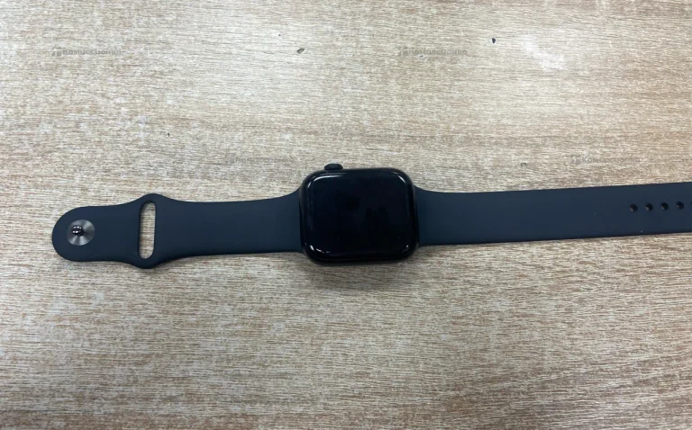 Часы  Apple Watch series 9 45mm