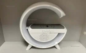 Смарт колонка с беспроводной зарядкой