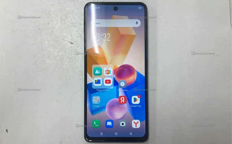 Infinix Hot 40 8/128 ГБ