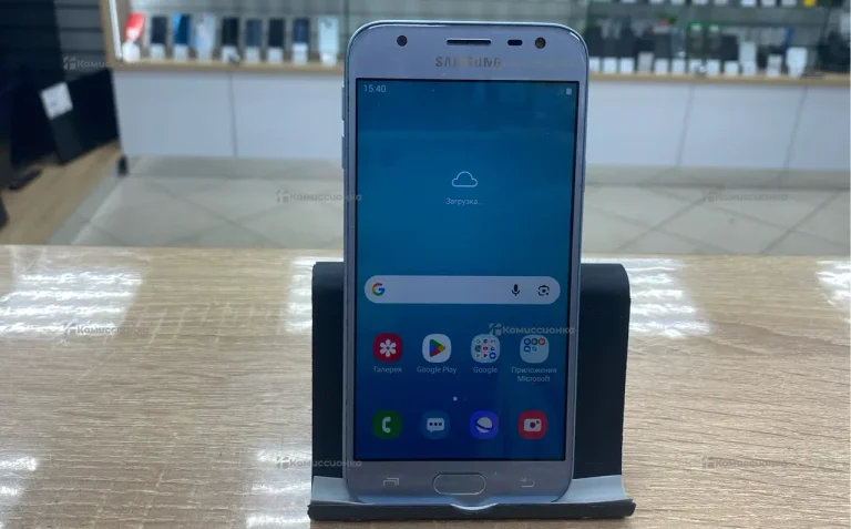 Samsung Galaxy J3 (2017) 2/16 ГБ