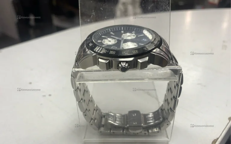 Часы  BMW QUARZ CRONO