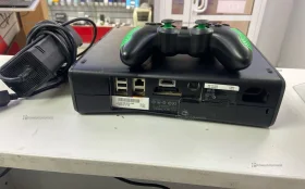 Приставка Xbox 360E CONSOLE 250 GB