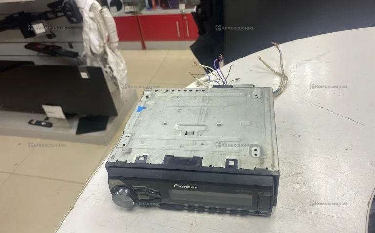 Автомагнитола  pioneer mvh-280fd