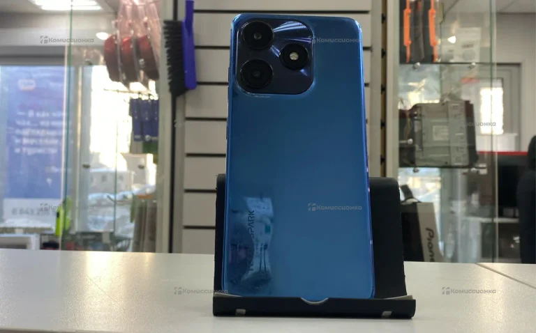 Tecno Spark 10C 4/64 ГБ