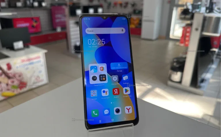 Tecno Spark 10 4/128gb.