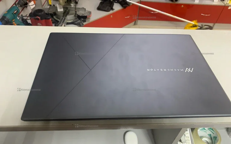 Ноутбук  machcreator one i3