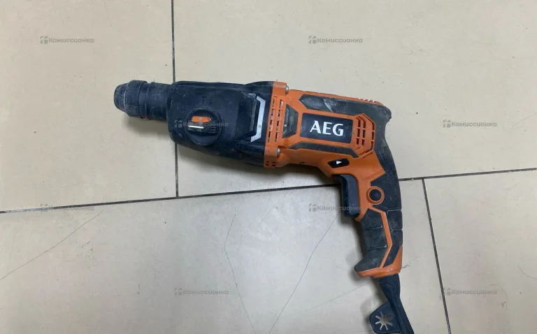 Перфоратор AEG KH 24 IE