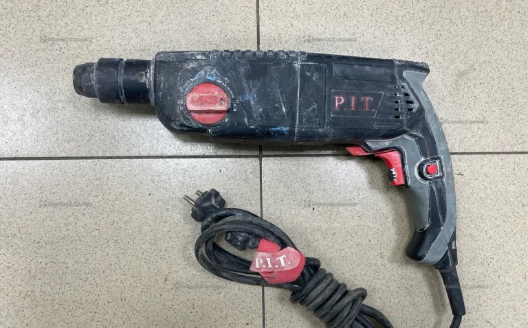 Перфоратор PBH24-C1