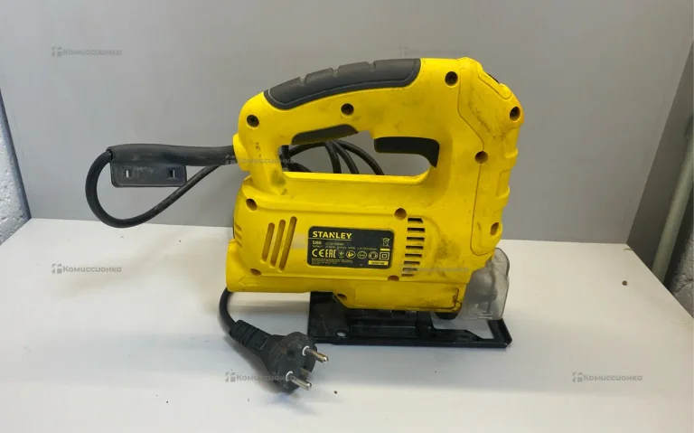 Электролобзик STANLEY SJ60