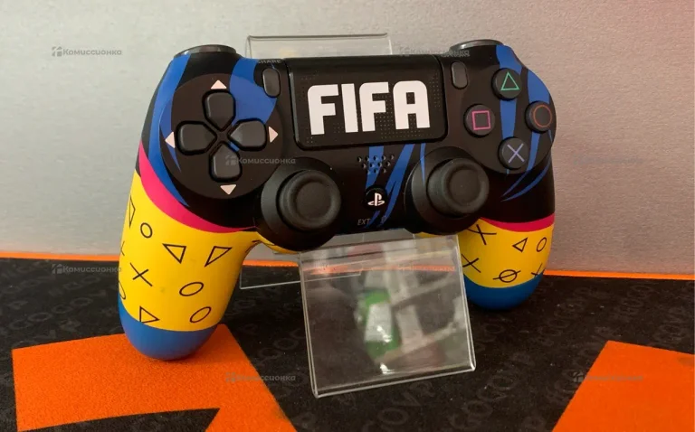 Геймпад PS4 fifa