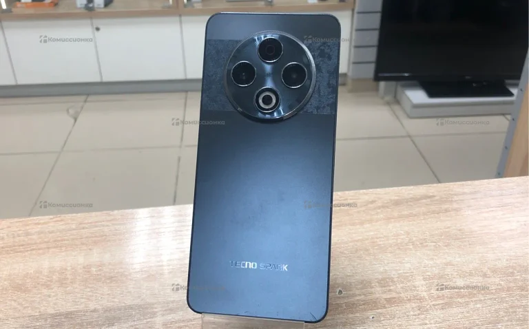 Tecno Spark 30 8/256 ГБ