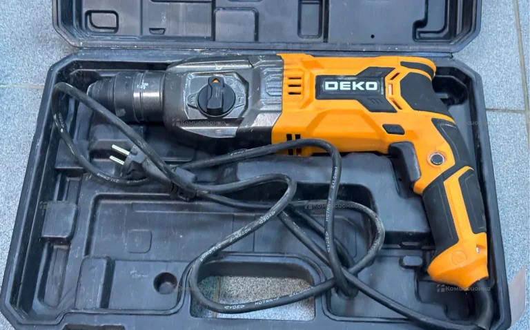Перфоратор сетевой Deko DKH1350W