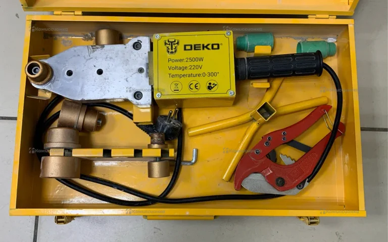 Паяльник для пластиковых труб Deko 2500w
