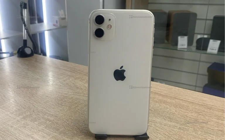 Apple iPhone 11 4/64 ГБ