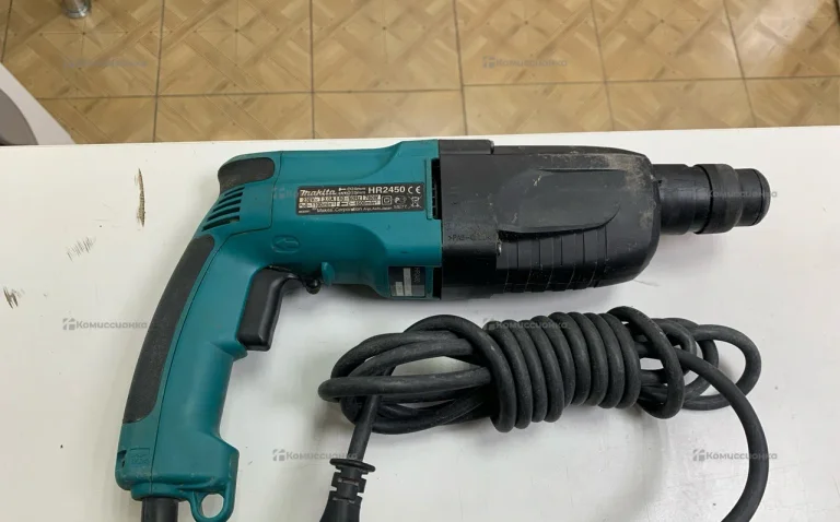 Перфоратор Makita HR 2450