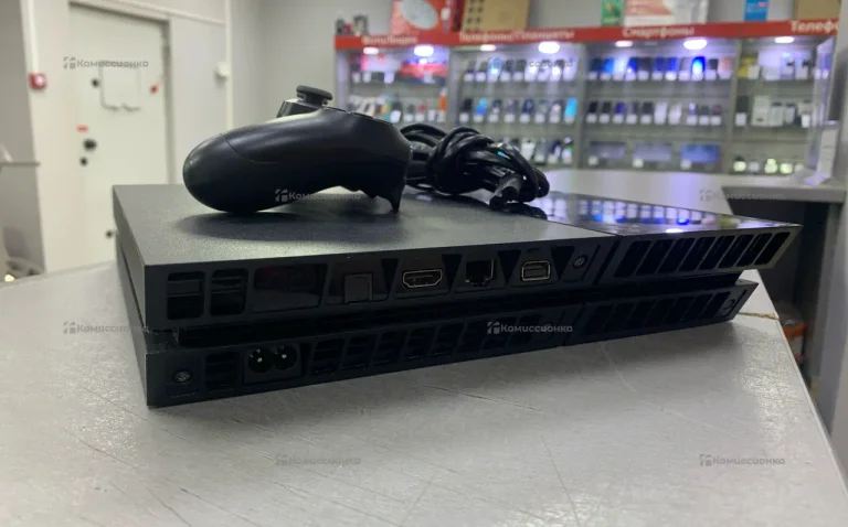 Приставка Sony PlayStation 4 Fat 500Gb
