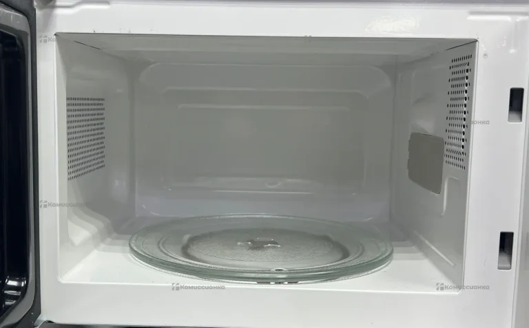 Микроволновая печь Candy CMS 20W