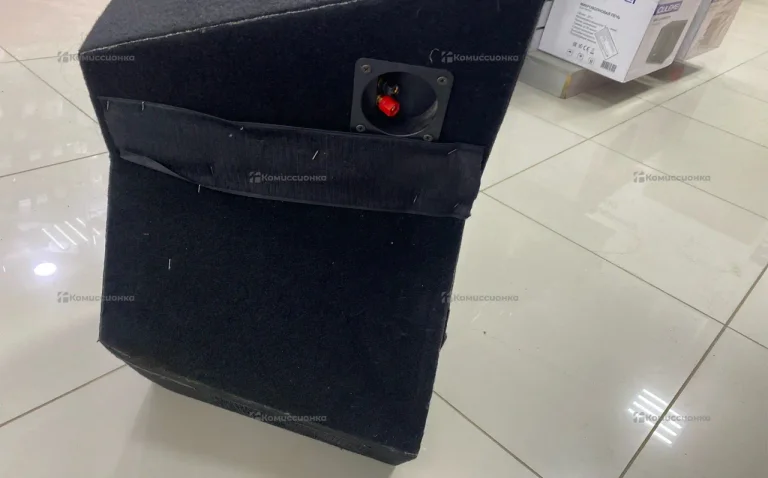 Сабвуфер  Swat Mas 12