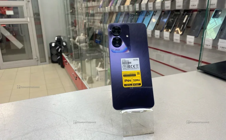 Realme Note 60 4/128 ГБ.