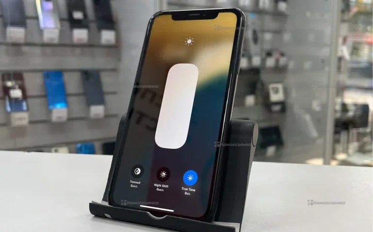 Apple iPhone XR 3/64 ГБ