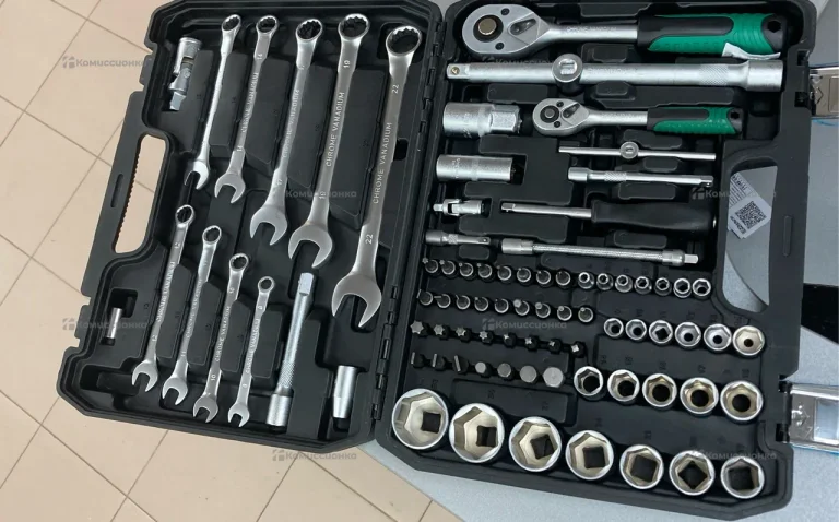 набор инструментов 82 tools