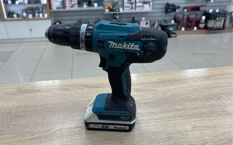 Дрель шуроповерт Makita HP488D