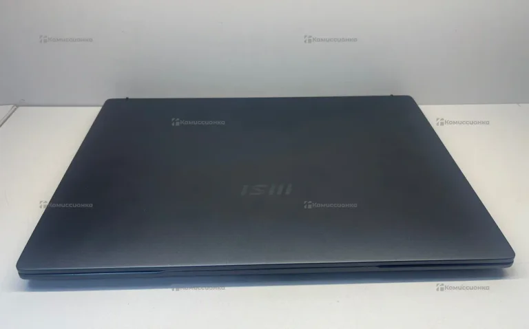 Ноутбук MSI