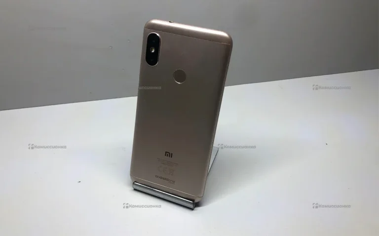Xiaomi Mi A2 Lite 64Gb