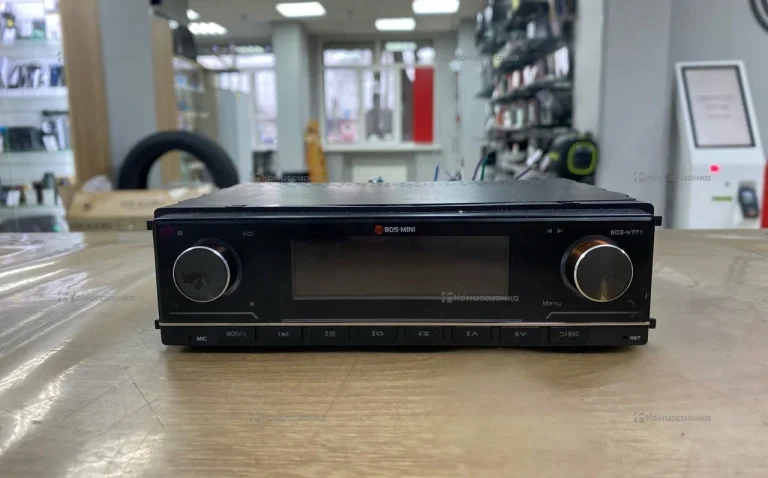 Автомагнитола  Bos Mini N771