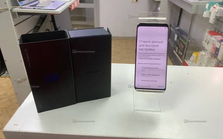 Samsung Galaxy S8 4/64 ГБ
