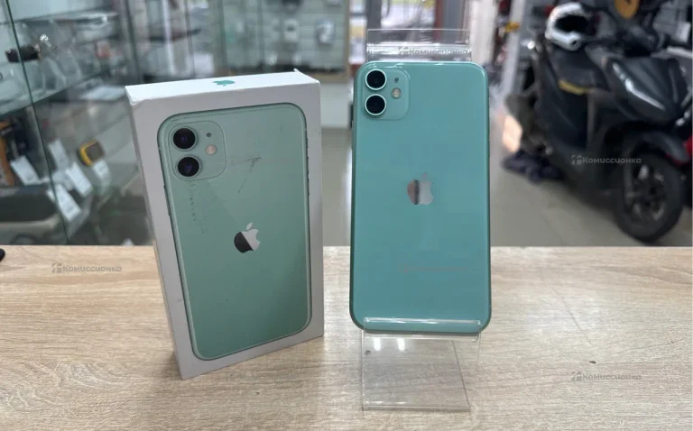Apple iPhone 11 4/128 ГБ