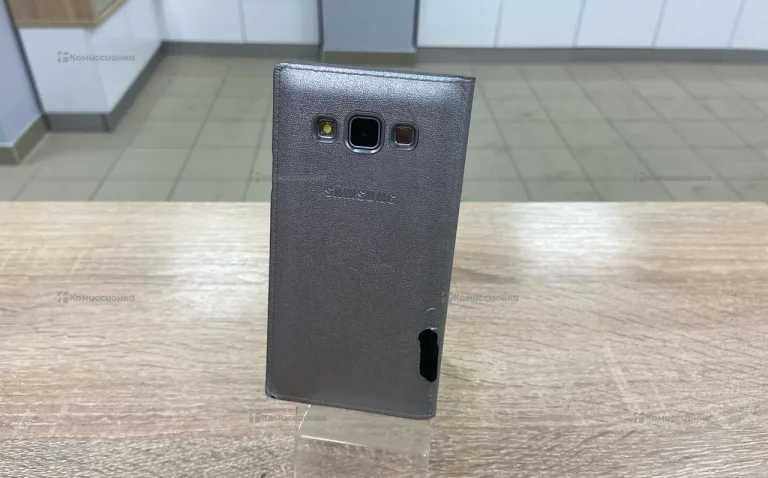 Samsung Galaxy A3 1/16 ГБ